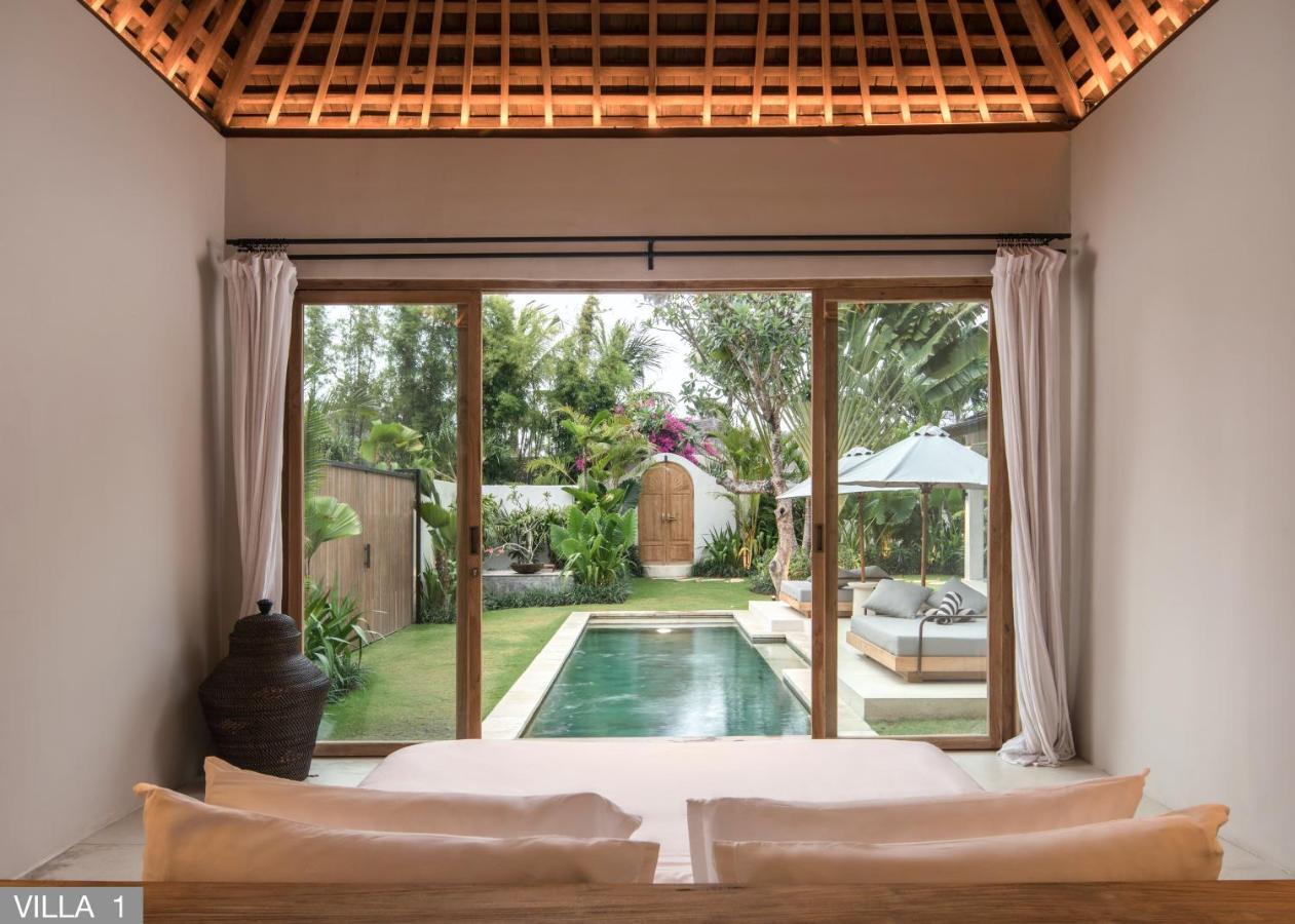 Villa Massilia Bali Seminyak  Exterior photo